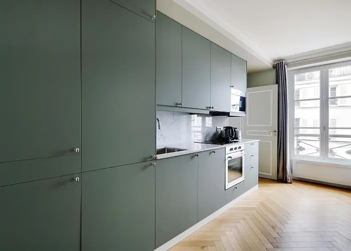 Pick A Flat's In Montmartre - Rue Lepic باريس