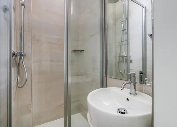 Pick A Flat's In Montmartre - Rue Lepic شقة *