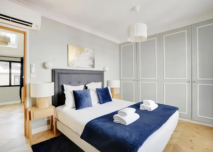 Pick A Flat's In Montmartre - Rue Lepic باريس